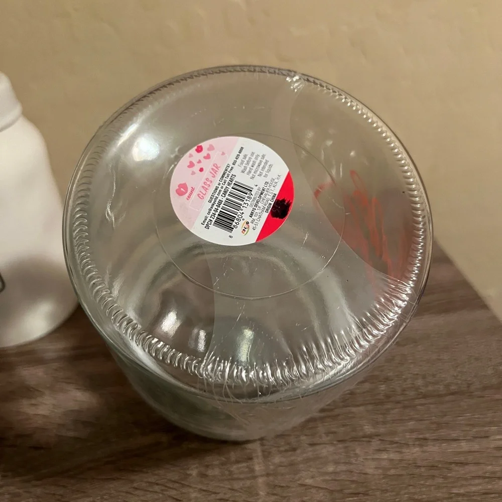 Target Bullseye Glass Candy Hearts Valentine’s Jar Lid Hearts Pink Red NWT